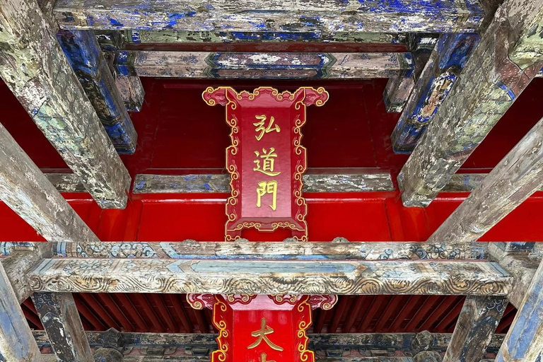 Von Jinan nach Qufu: Konfuzius-Tempel, Herrenhaus, Friedhof und MuseumGuide für Spanisch, Französisch, Russisch, Japanisch oder Koreanisch