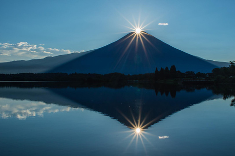 Privat Fuji-tur med 5 sjöar i Tokyo Privat Fuji Mount Tour med 5 sjöar - engelsk förare