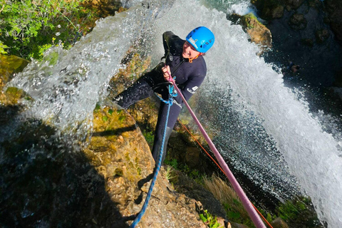 Anna: canyoning em Gorgo de la escalera