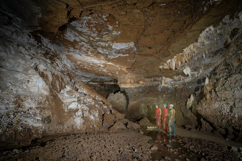 Caving in the Grotte de Pézenas