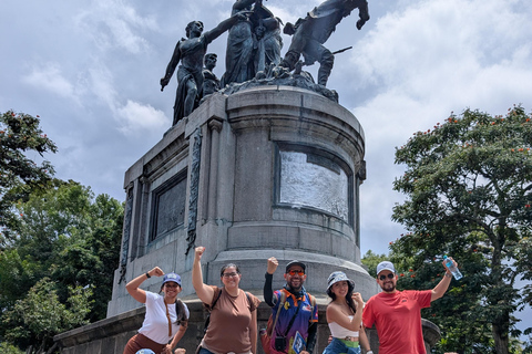 San José: tour a pie con un guía localSan José: tour a pie con guía local en inglés