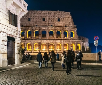 Rome: City Highlights Moonlight Walking Tour