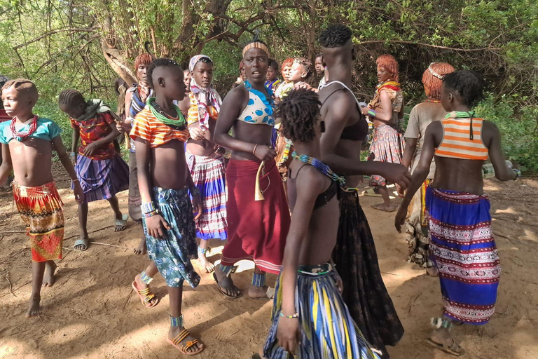 16 DAGEN ETHIOPIË GROTE TRIBALE CULTURELE EXPEDITIE