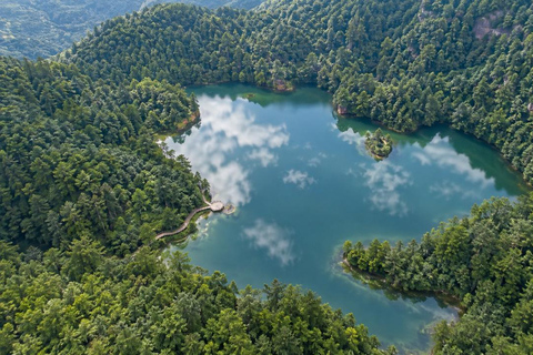 Chongqing: Simian Mountain Tickets & Scenic Experiences Simian Mountain: Admission + Honghai Lake Cruise
