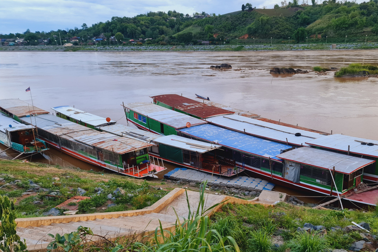 Huay Xai: One-Day Mekong Cruise to Luang Prabang & Caves