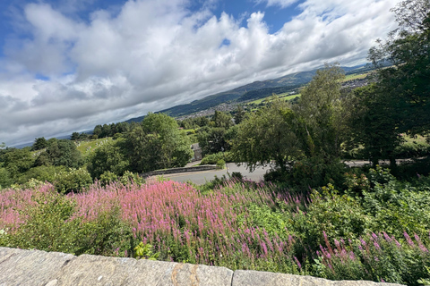 Greenock: Loch Lomond, Luss, and Stirling Castle Tour