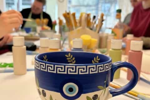 Thessalonique : atelier peinture et degustation sur toile, mug ou assiette