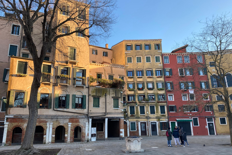 Venise de nuit : Visite guidée de la cuisine de rue dans le quartier du GhettoVenise : Visite guidée de la cuisine de rue dans le quartier du Ghetto