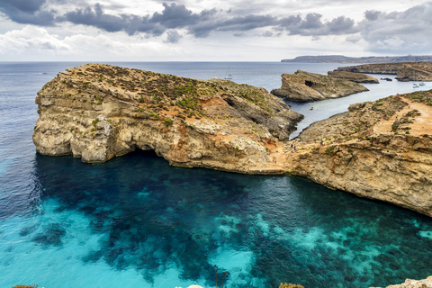 Malta: Tur och retur färja till Comino Blue Lagoon med/Gozo-alternativFrån Marfa: Marfa-Comino Blå lagunen-Marfa