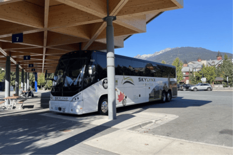 Vancouver : Transfert en bus de/à SquamishUne seule personne de Vancouver Downtown à Squamish