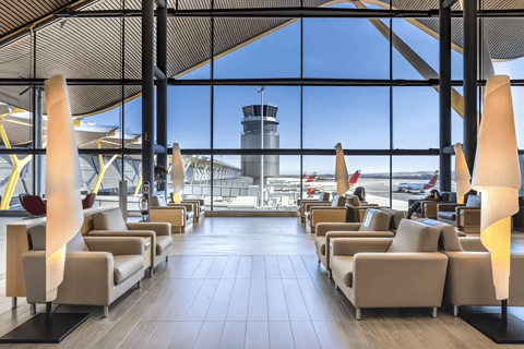 Madrid: Adolfo Suarez-Barajas Airport Lounge Access T3 International Departure: Sala VIP Puerta del Sol
