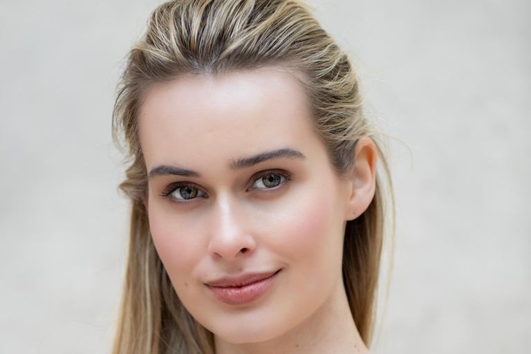 Milan: Professional Photoshoot with 25 photo + 2 videos