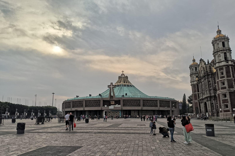 Basilique de Guadalupe : visite à pied pour les pèlerins