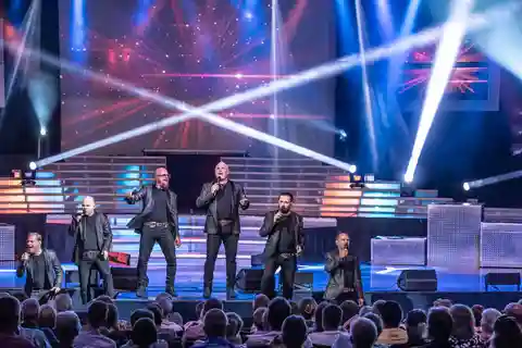 Branson: The SIX® Show Experience
