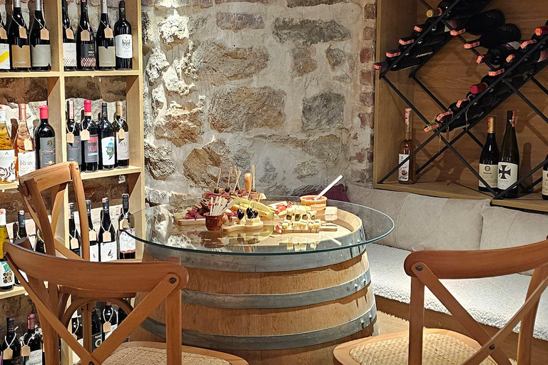 Tirana - Dua Vere – Albanian Wine Tasting Reserve Selection – with Barrel-Aged Raki (premium label)