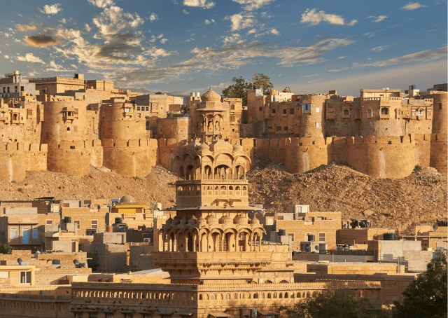 Visit Golden City Photography Guided Tour to Capture City Hues in Jaisalmer
