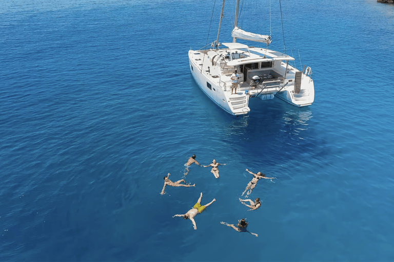 Kolymbia: Catamaran Sunset Cruise with Unlimited Drinks