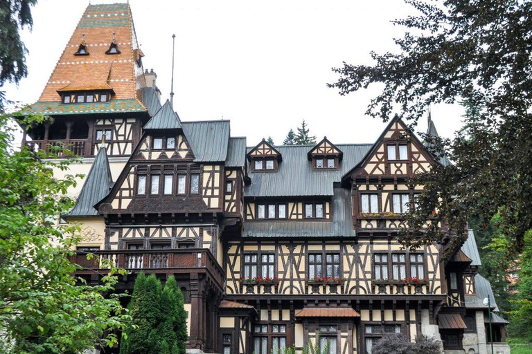 1 jour de visite des châteaux - Sinaia et Bran