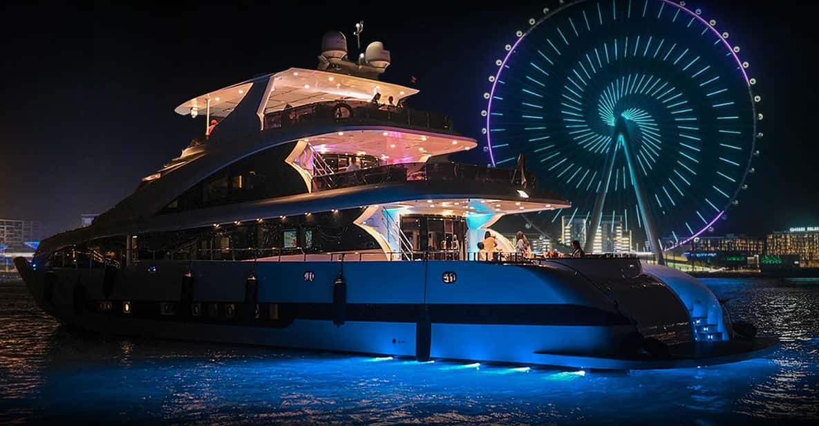 Superyacht Party with Live DJ & Open Bar — a boat tour from Dubai, UAE