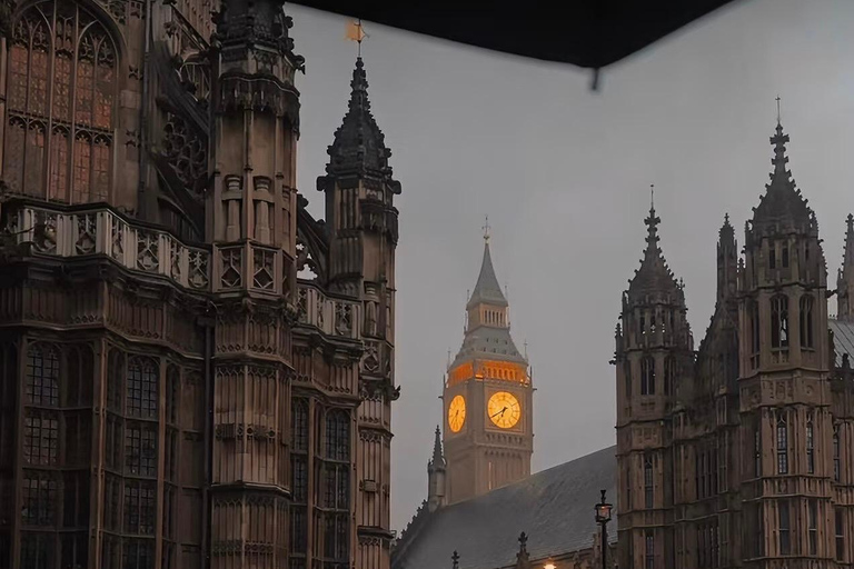 From London: 7-Day England and Scotland Coach Tour