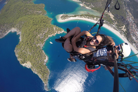From Antalya: Ölüdeniz Paragliding w/Hotel Transfer & Lunch From Antalya: Ölüdeniz Paragliding w/Private Transfer