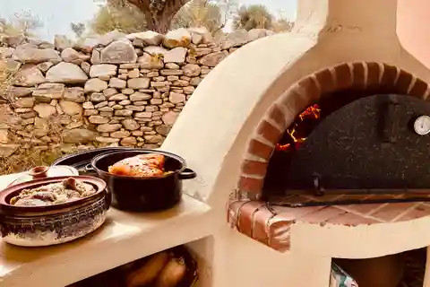 Naxos : dîner privé traditionnel dans l'oliveraie