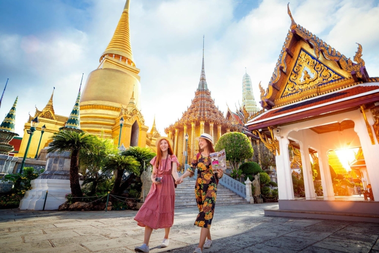 Bangkok: Grand Palace and Wat Phra Kaew Walking Tour