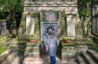 Stadt der Toten: Führung über Kölns berühmten Friedhof auf Englisch