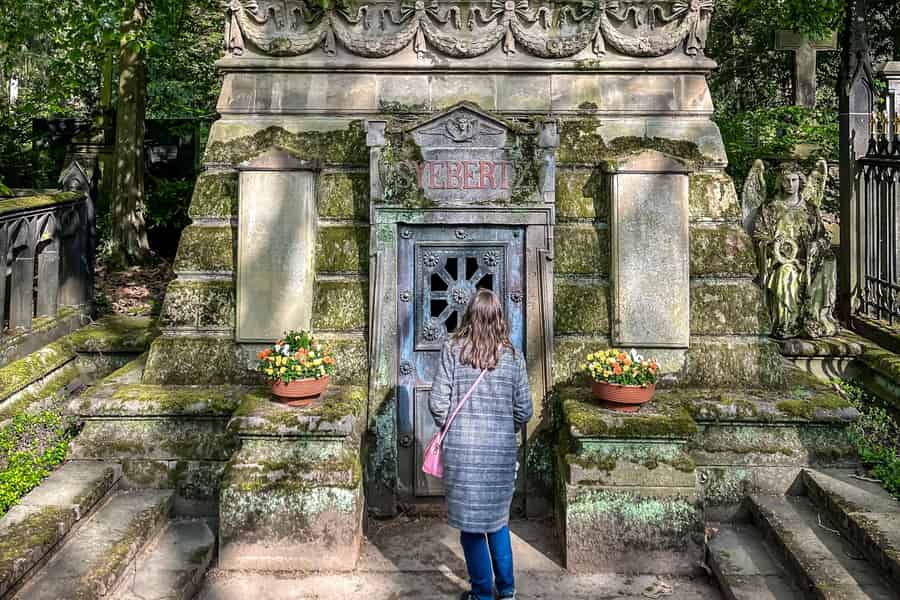 Stadt der Toten: Führung über Kölns berühmten Friedhof auf Englisch. Foto: GetYourGuide