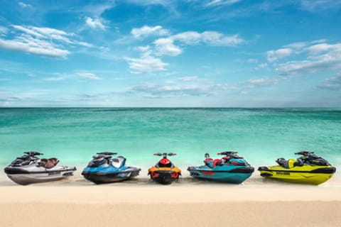 Abu Dhabi: High-Speed Jet Ski Adventure by Sea Hero