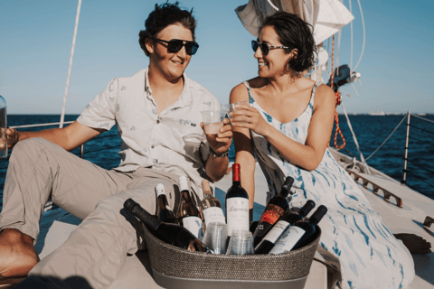 Stock Island Wind &amp; Wine Sunset Sail a bordo de uma escuna clássica