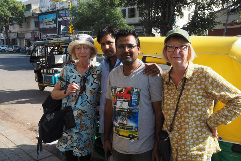 Jaipur: Full-Day Pink City Tour with Masala Tea Tour by Car and Driver with a Guide