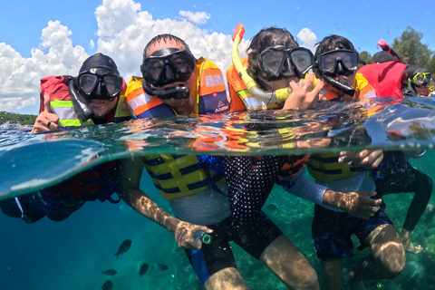 Explore and snorkeling Gili Nanggu Secret Island