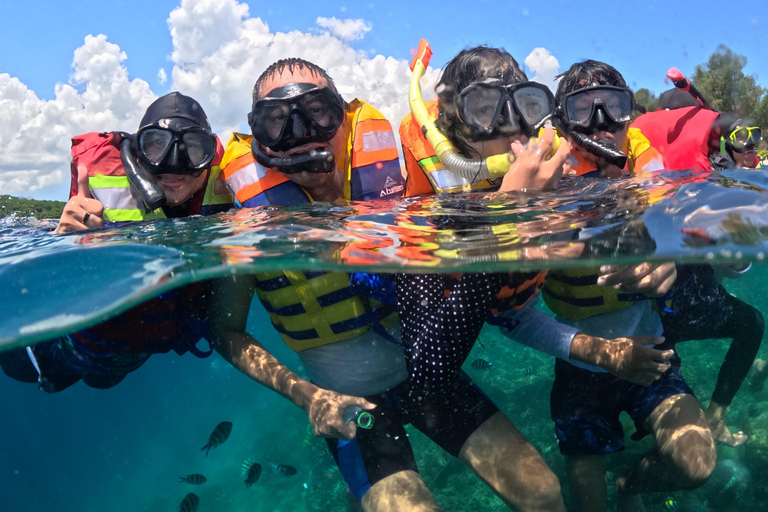 Explore and snorkeling Gili Nanggu Secret Island