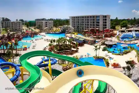 Phuket: Adgangsbillet til vandlandet Splash Jungle