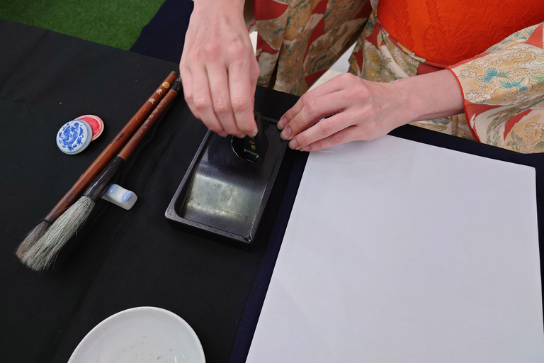 Kyoto: Sumi Ink and Brush Calligraphy Experience