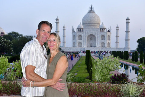 8 Day Golden Triangle with Varanasi & Tiger Safari By Flight Tour with 4-Star Hotel Accommodation