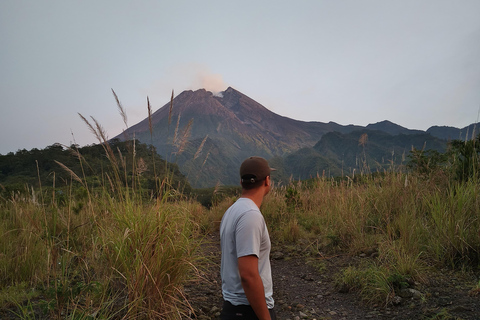 استكشاف جبل ميرابي عند شروق الشمس وكهف جومبلانغ وكهف بيندولبدون شروق الشمس: كهف جوملانغ وكهف بيندو