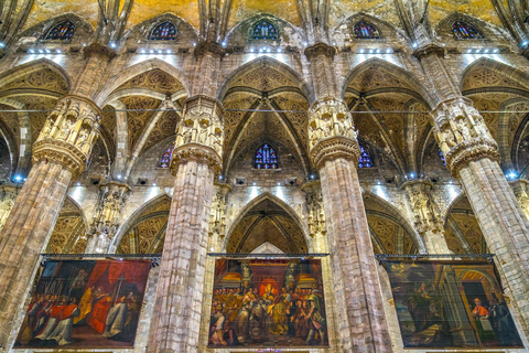 Milan Duomo Combo: Skip-the-Line Guided Tour & Rooftop Lift Spanish Speaking Option