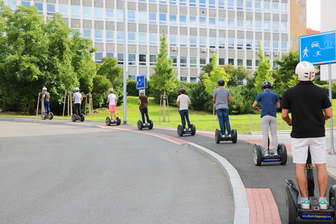 Prague : visite du quartier du château en SegwayVisite privée de 2 h