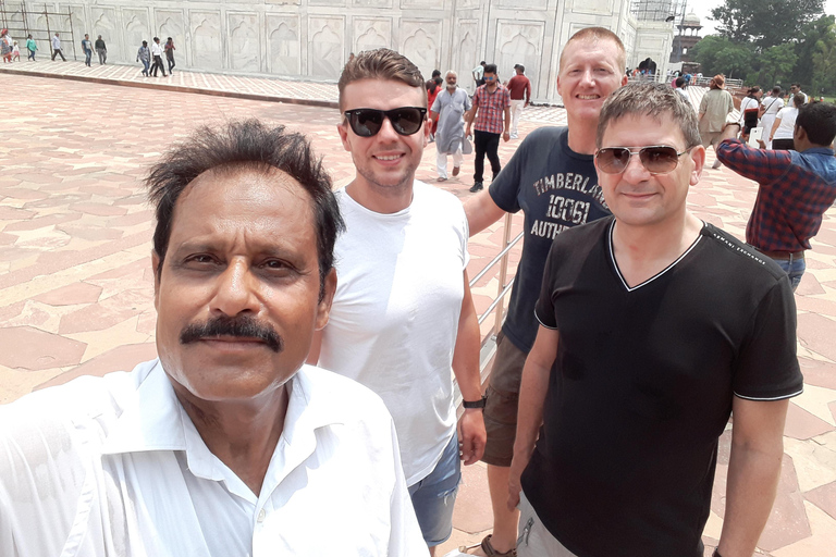 泰姬陵与阿格拉堡之旅（含标志性摄影环节）探索泰姬陵（仅限导览）