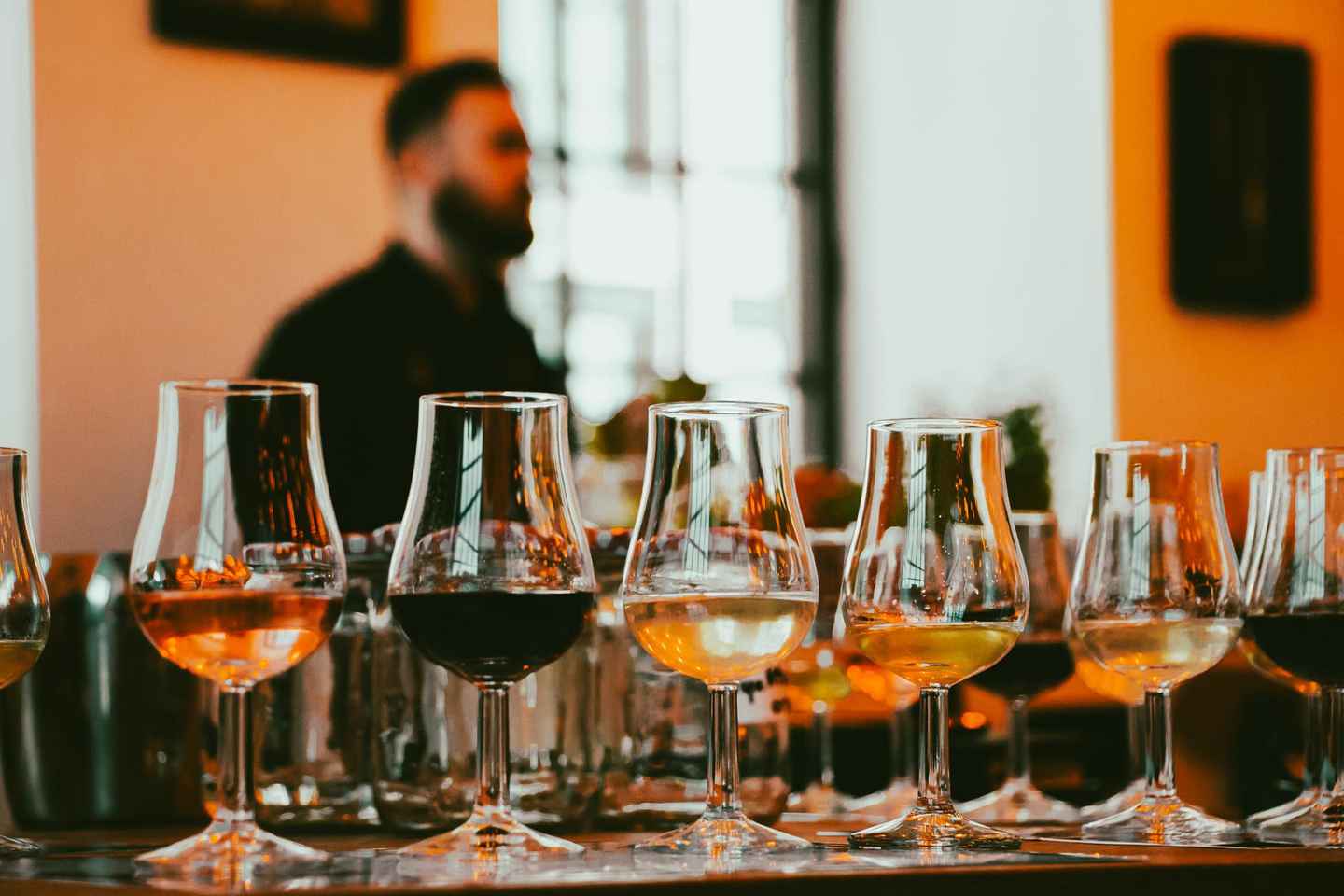 Warsaw: "Cheers on Wheels" Vodka Tasting Tour by Retro Bus