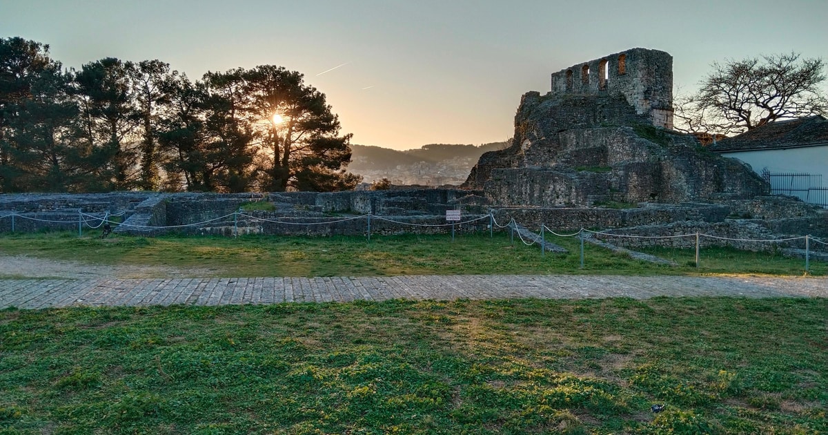 Ioannina, besichtige die Zitadelle. GetYourGuide