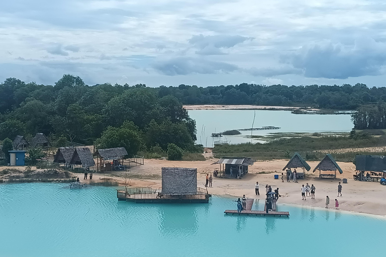 Bintan: Guided Tour of the Bintan Desert and Blue Lake