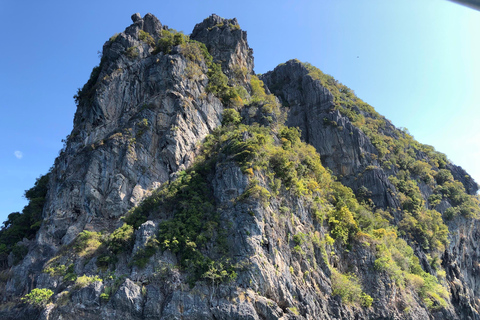 Koh Lanta: 4 Inseln und Smaragdhöhle Tour mit dem Longtailboot