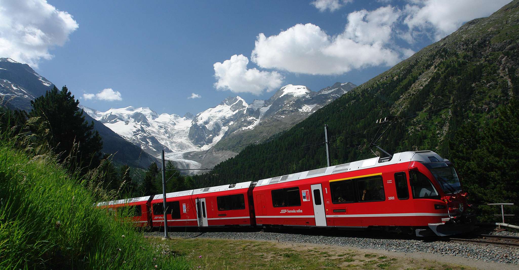 Milan, Bernina and Glacier Train Tickets & Sankt Moritz Tour - Housity