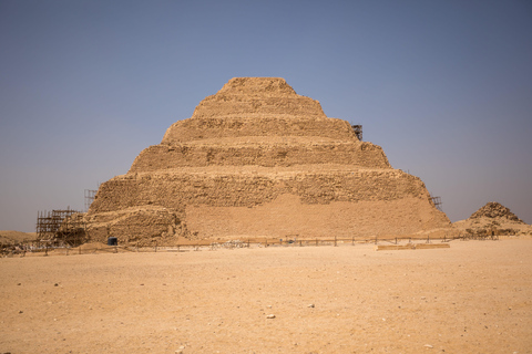 Cairo : Sakkara, Memphis ,Dahshur and Nile dinner cruiseTour including Transfers, Ita Guide, Lunch, and Entrance