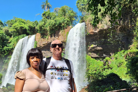 Excursión privada de un día a ambos lados de las cataratas