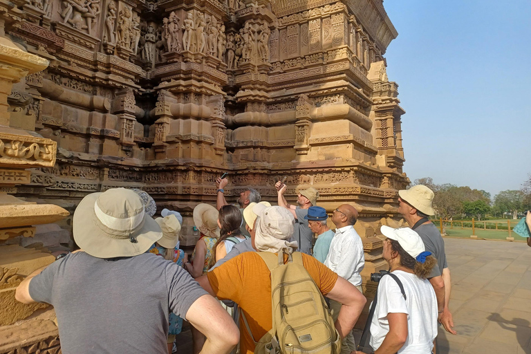 5-Day Trip to Khajuraho, Orchha, Gwalior & Jhansi from Delhi Private Transport + English Guide + 3 Star Accommodation.