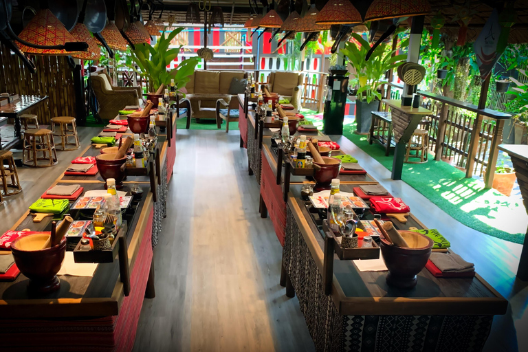 Chiang Mai: Traditional Thai-Akha Cooking Class& Market Tour Afternoon Cooking Session (4.30pm)
